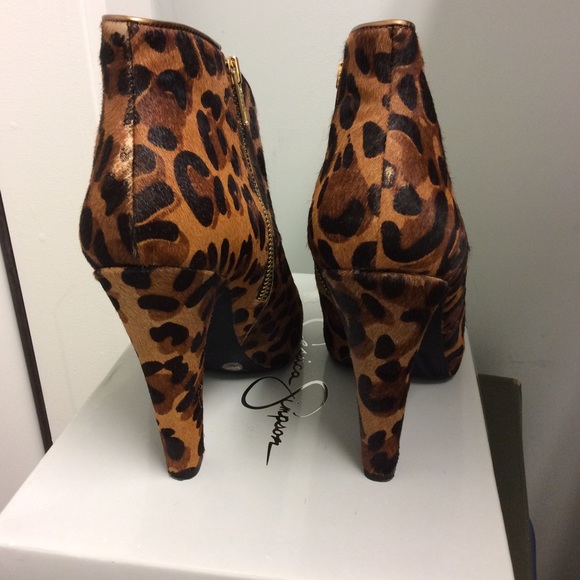 Jessica Simpson Booties - Picture 3 of 8